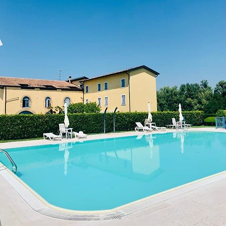 Villa Zanina Sonia Apartment بسكييرا ديل غاردا المظهر الخارجي الصورة